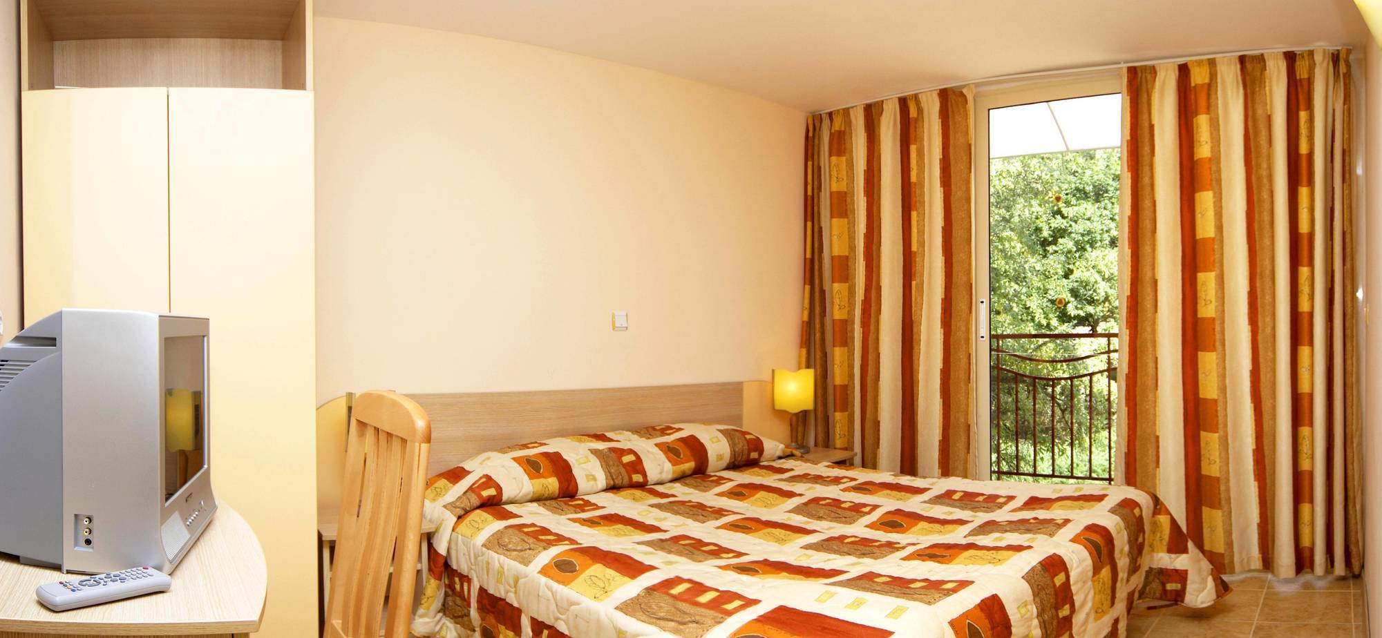 Villas Magnolia Albena Exterior photo